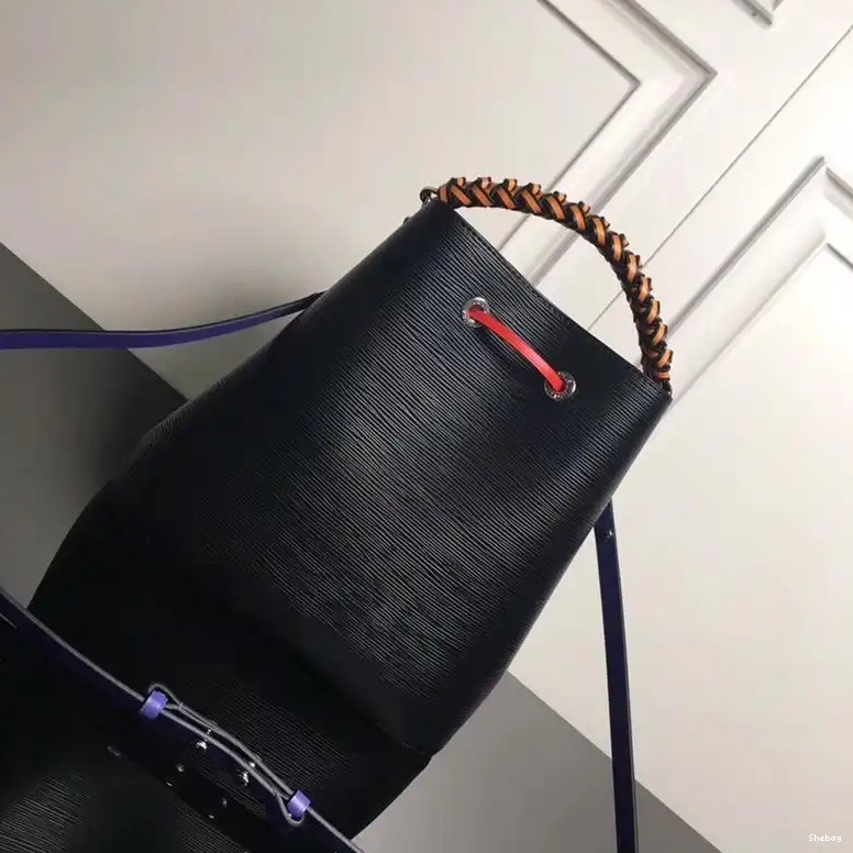Bags LV 19B570367 0809